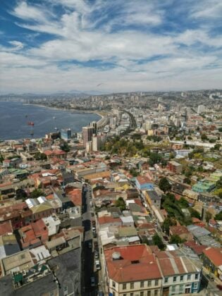 chile-valparaiso-nicolas-gutierrez-cervetto-UThIGOXypwc-unsplash
