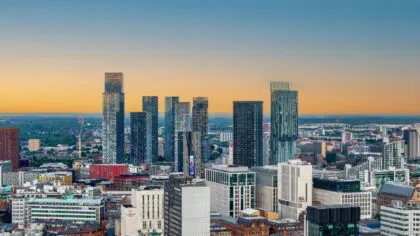 england-manchester-mylo-kaye-NXtGjC7osPs-unsplash