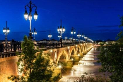 france-Bordeaux-edoardo-bortoli-wB_foVs0NOw-unsplash