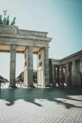 germany-berlin-tim-hufner-U7RAiwAvssY-unsplash