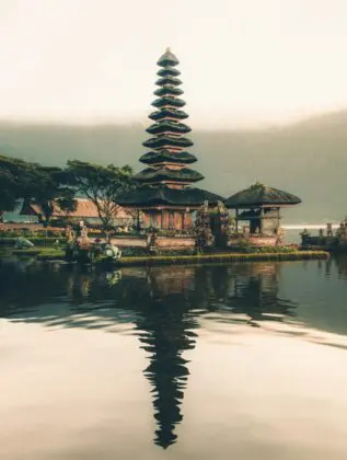 indonesia-bali-aron-visuals-1kdIG_258bU-unsplash