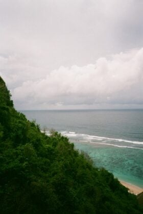 indonesia-canggu-ben-bouvier-farrell-WVmOIHTV4wI-unsplash