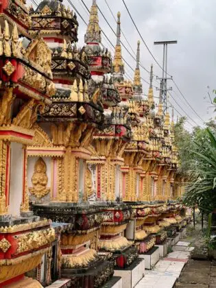 laos-vientiane-danil-aksenov-_HU2RXfgiGM-unsplash