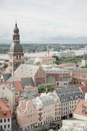 latvia-riga-marco-d-abramo-v3WCDNaxI_I-unsplash