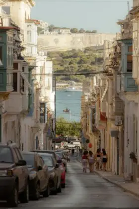 malta-sliema-karl-hornfeldt-H_ZfqEYyC9c-unsplash