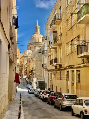 malta-valletta-reiseuhu--GUQxHpO1s8-unsplash