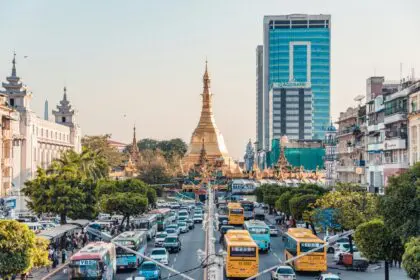 myanmar-yangon-zuyet-awarmatik-493OOL5zTG0-unsplash