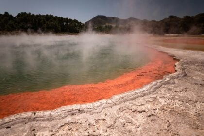 new-zeland-rotorua-yoann-laheurte-PSSxMRmqkQQ-unsplash