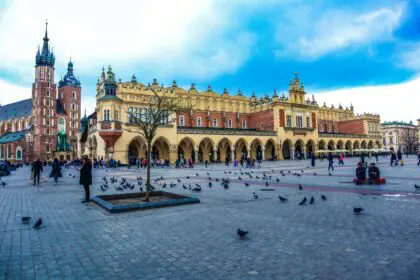 poland-krakow-aimable-mugabo-iLr6iT9buiQ-unsplash