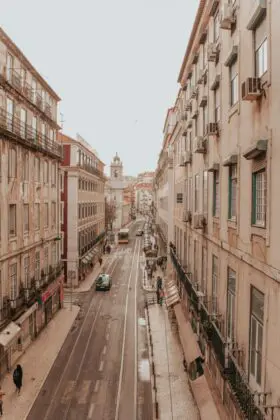 portugal-Lisbon-bruno-araujo--NFGVWftLYM-unsplash