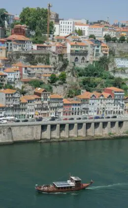 portugal-cascais-ilse-stokking-jBTBMkCsjd4-unsplash