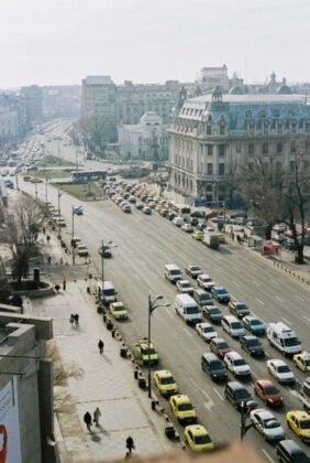romania-Bucharest-pelayo-arbues-cB4n9jVi8TA-unsplash