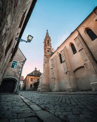 slovakia-Bratislava-martin-katler-_m2tSdVcEM8-unsplash
