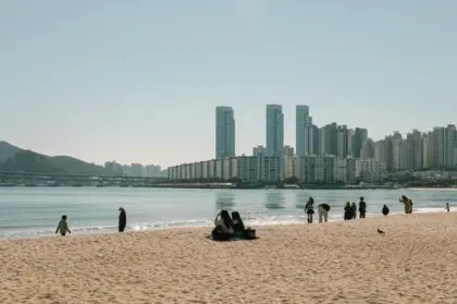 south-korea-busan-seongjin-park-kSDWeEGvs9s-unsplash