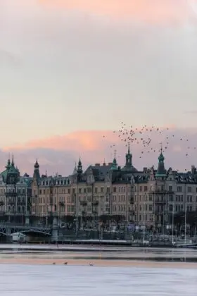 sweden-Stockholm-marten-bjork-zr-zkaQd7f4-unsplash