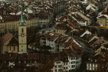 switzerland-Bern-joel-jasmin-forestbird-h6Aoo7aTn0k-unsplash