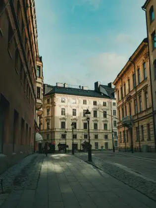 switzerland-Bern-tushar-mahajan-CzJx1drcfWY-unsplash